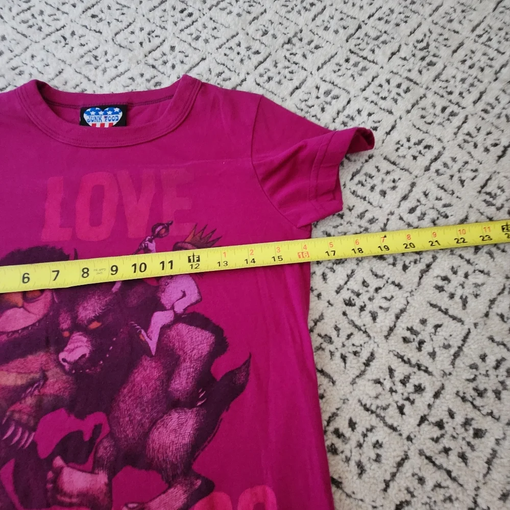 Vintage Junk Food Where The Wild Things Are Pinkish Purple Graphic Cotton Blend - Picture 7 of 12